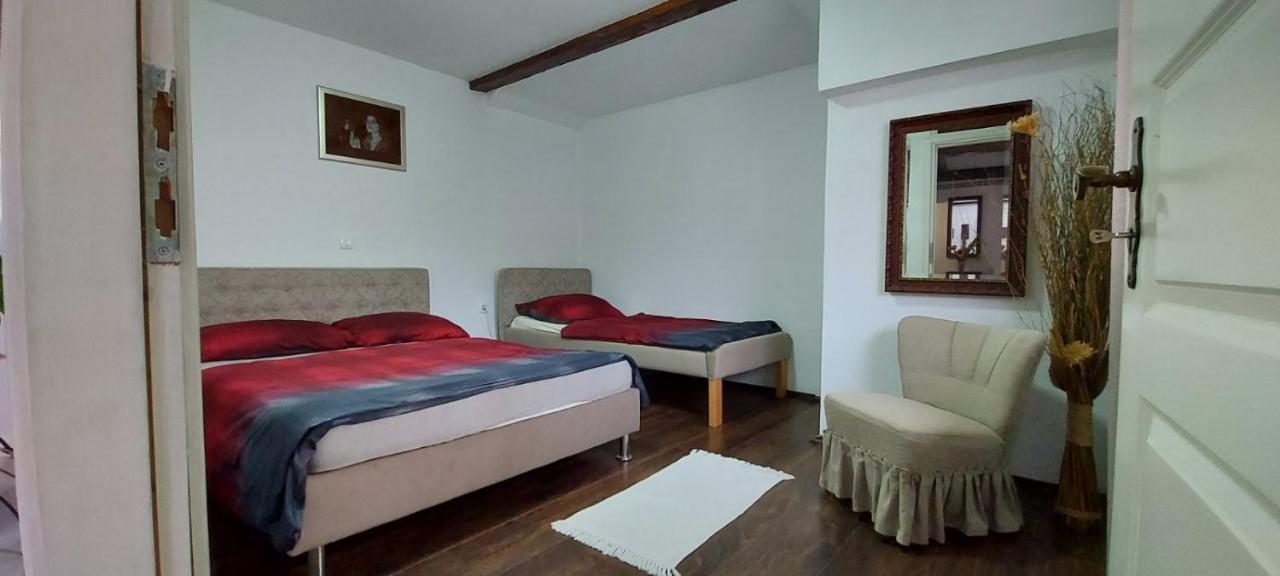 Apartments Jurasic Ogulin Exteriér fotografie